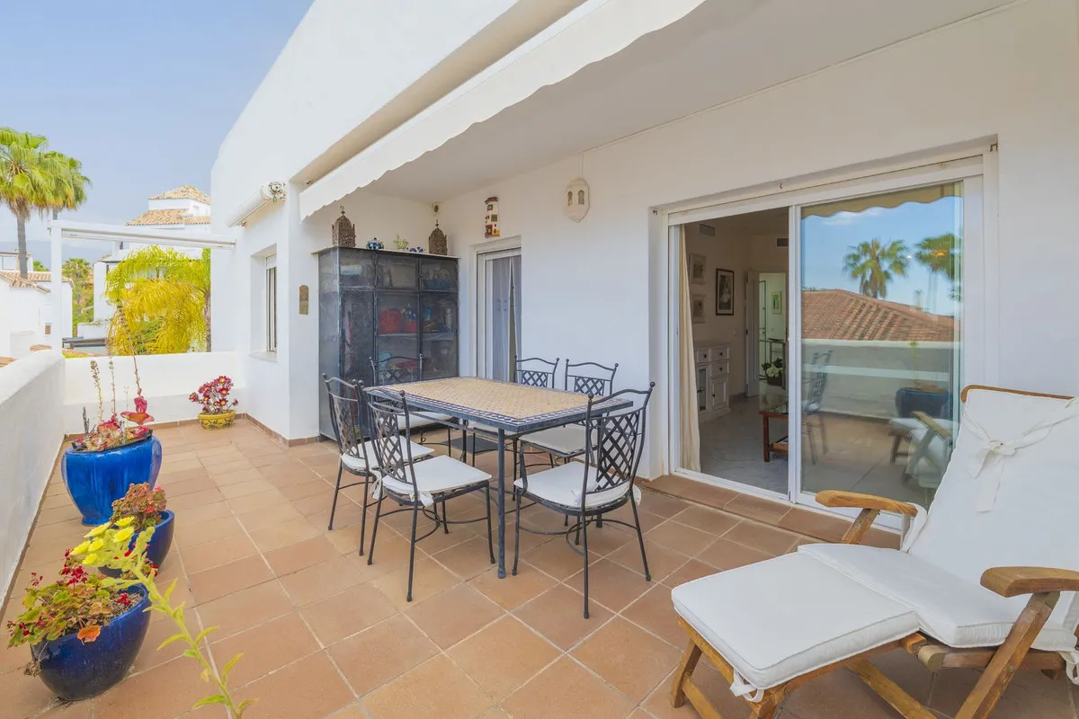 7454bb00-be61-4e73-bf0b-12414982fba7