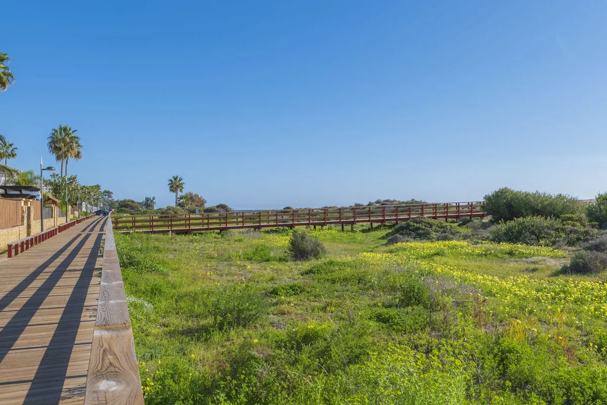 a30d96c2-2ffe-44cb-aeb2-f8063c110724