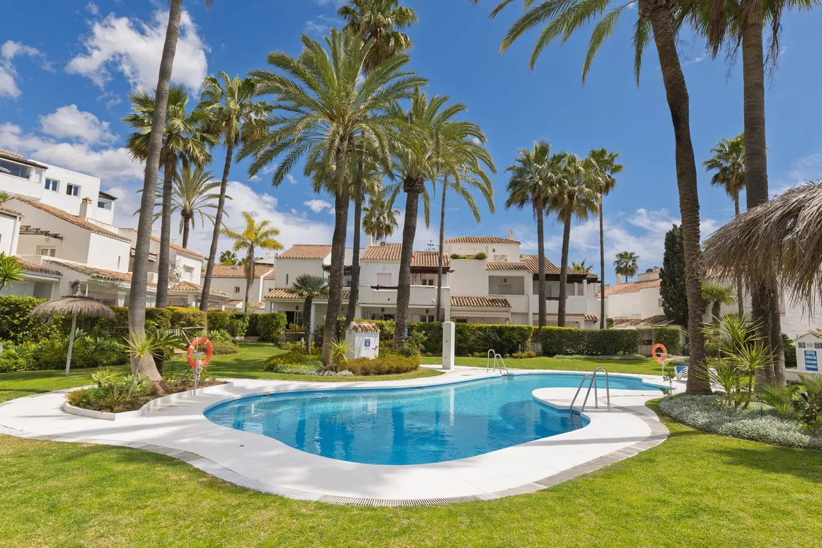 b7628ec9-6b23-4bc7-9b38-64ba8b2ae90c