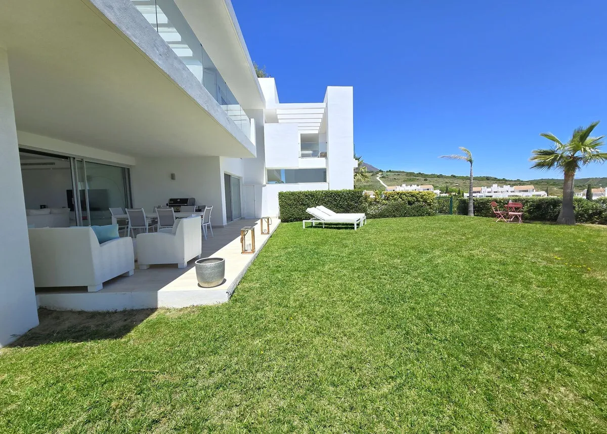 1484a81d-02e7-4f87-8009-327c7a7e7d40