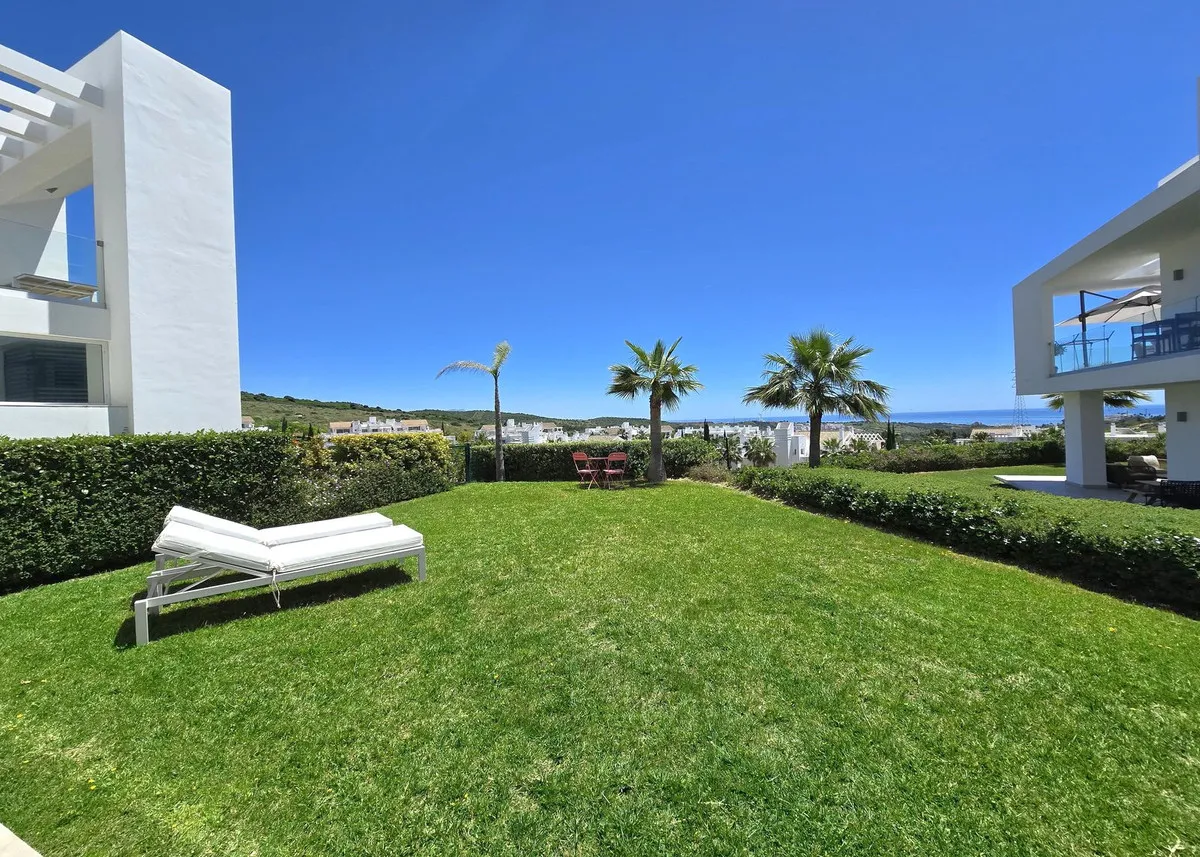 960b0498-7761-4688-9c70-4406aa4b7649