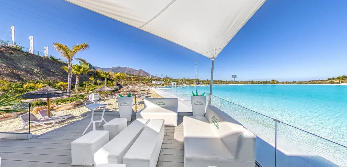 f3e039da-c1be-423a-9f74-4935bbc315ab