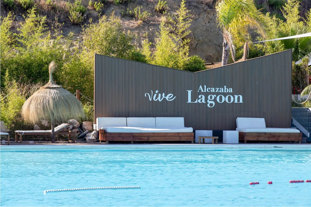 ffadef40-b011-48de-892b-374fc57a76df