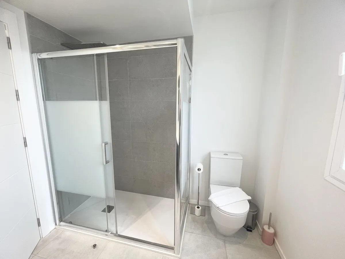 050d20a6-32d6-4f23-a97a-3af108a7a8de