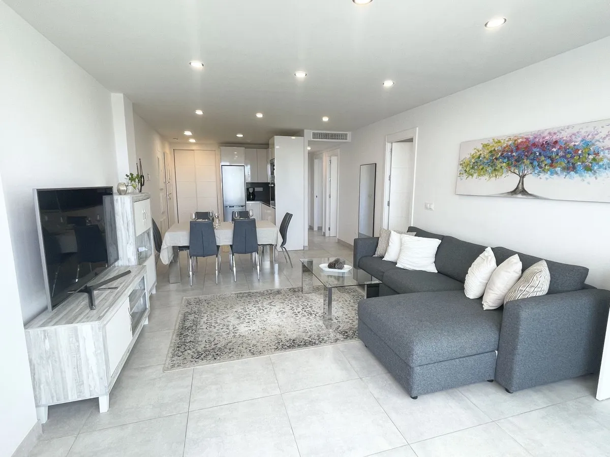 105bcc3e-b5d7-4311-ac40-846e59c8a897