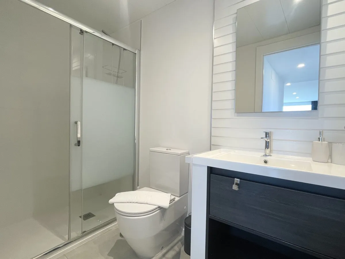 2b1df60c-7312-4a02-840a-d352b4c3dcc9