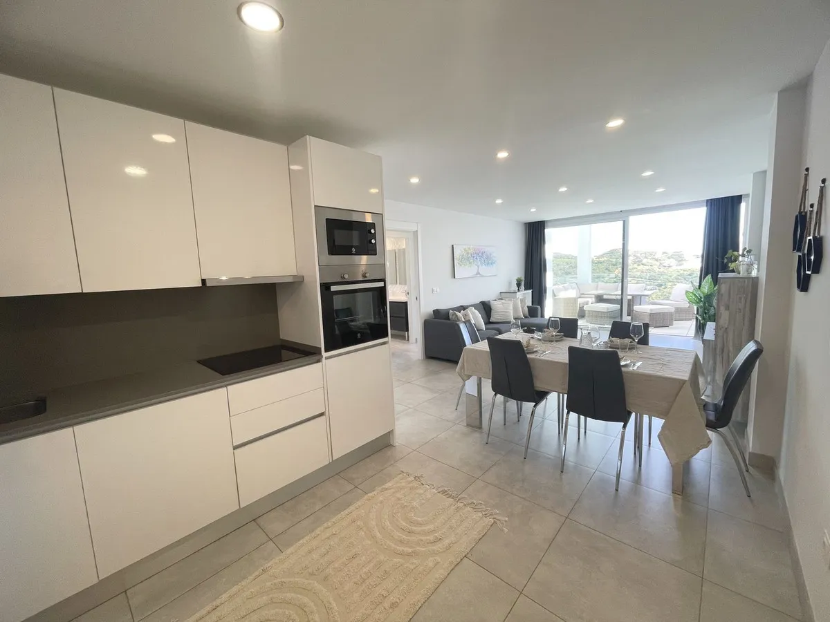 2cbb95ab-1d69-44ef-8478-2d389731ea2f