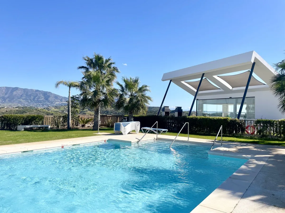 42999503-a028-4c57-9a98-1b9d319b94af