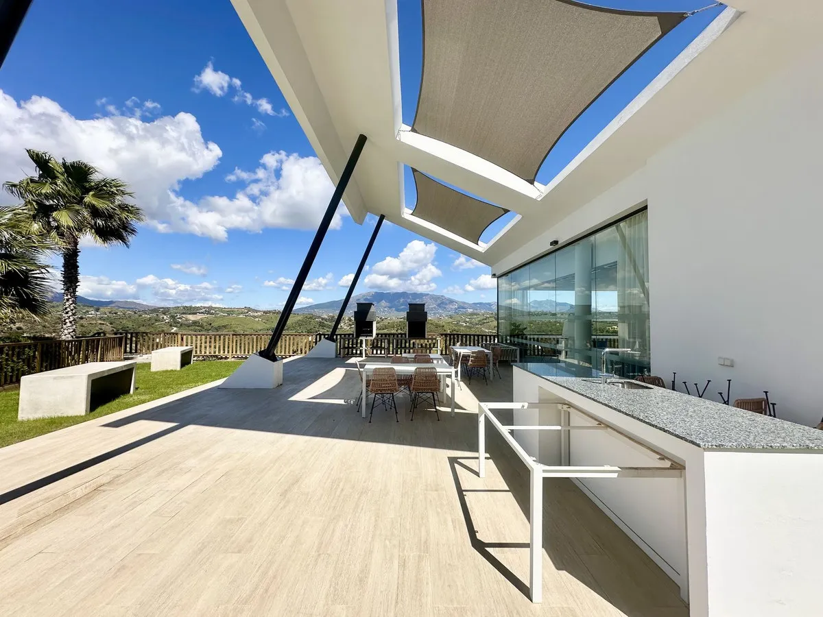 48794e05-3a47-4abb-908e-b84f000cd82e