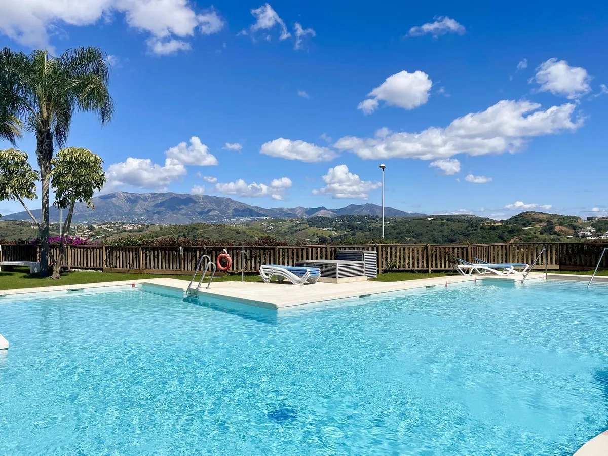 789a1226-8e90-4e74-8046-ad887a16c7ed