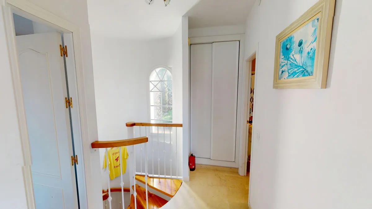 7e090657-0ebe-4d40-8624-847241d5f5cd