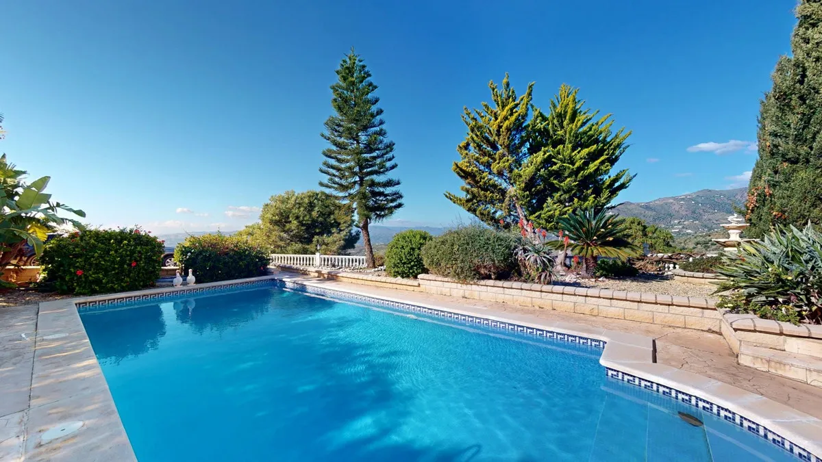 8d360721-7fcb-4839-a636-651d3005b135