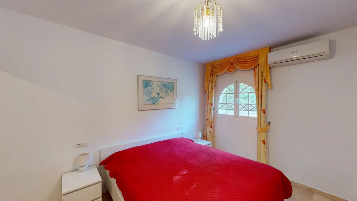 a21f0e42-1d42-426a-8b5d-82deea2a02d7