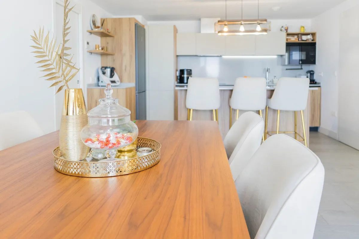 8e014a81-5c2a-46a3-afa1-3dd67c2b21e3