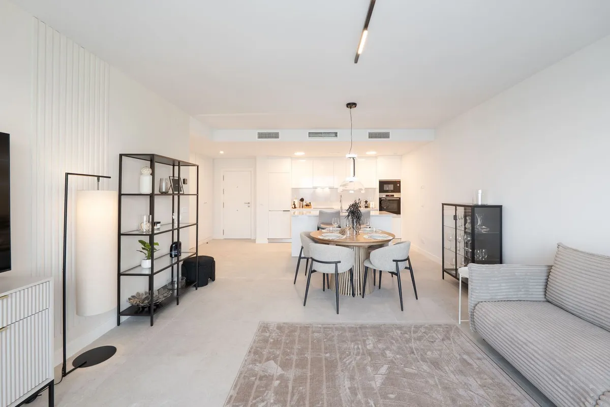 16fbd83f-16ad-4e2d-a274-39180e0adaa5