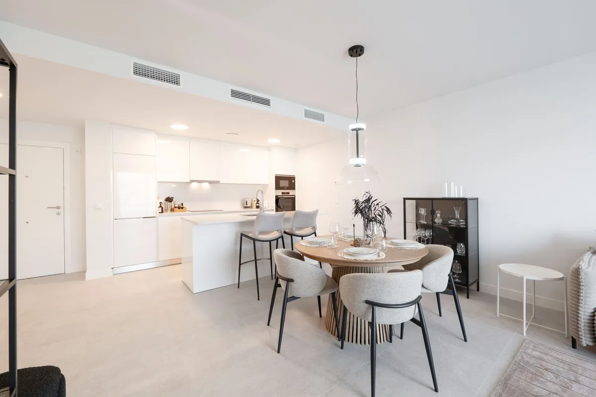 df727092-ab19-4aa0-963e-e2cb1f222dad