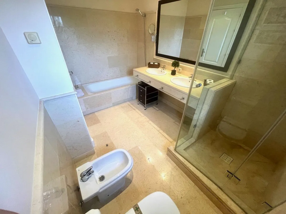 69be49e7-d10b-4aa5-b4c6-b884081120f8