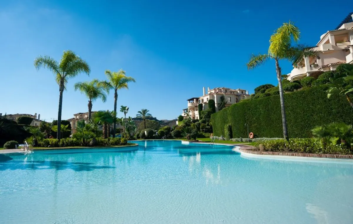 76d211ec-08ec-401d-978e-15851558ee2a