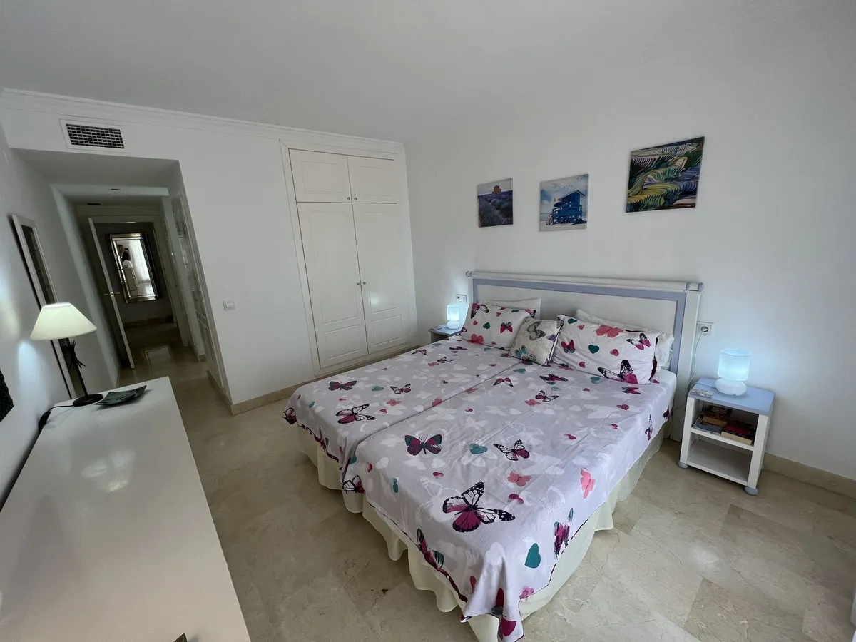 39d90f5b-0881-4792-867d-051dc62cd545