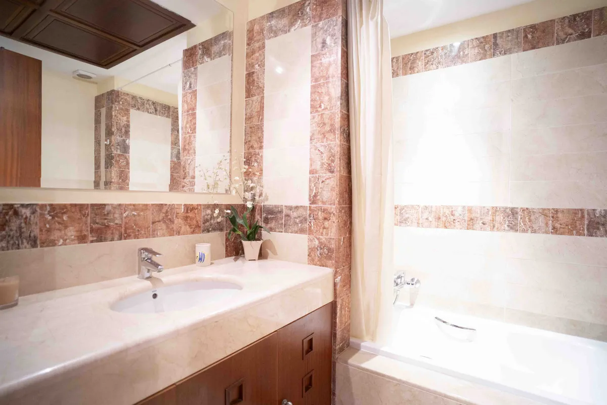 537abfee-4e9f-4d57-9c39-2dd847ad86a0