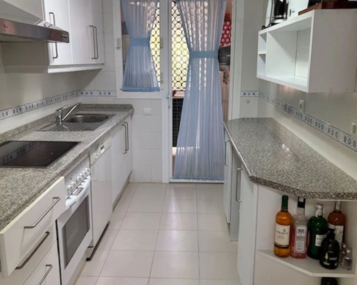 65a8f7b4-18e1-46cd-ab55-e015e3148677