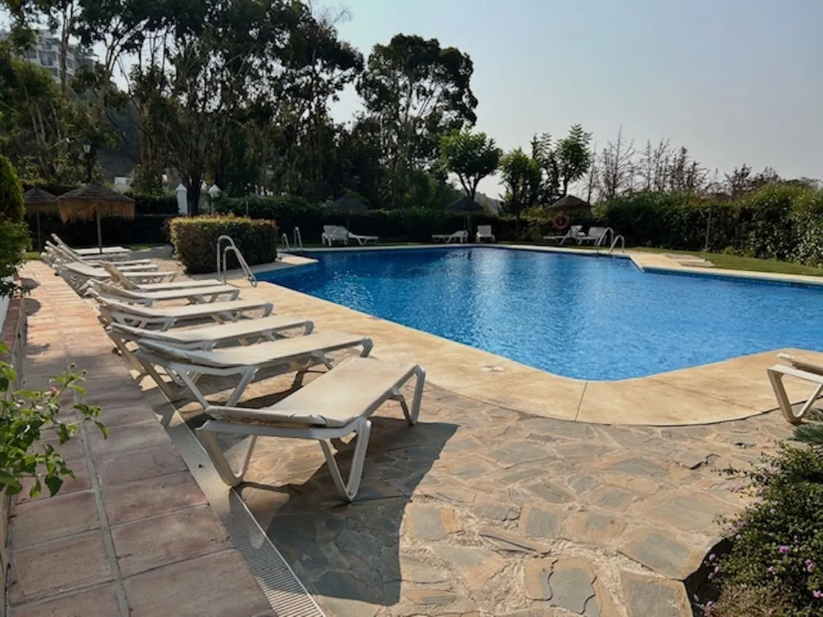 97dae218-2780-40a1-9e74-3b1c9b62f83e