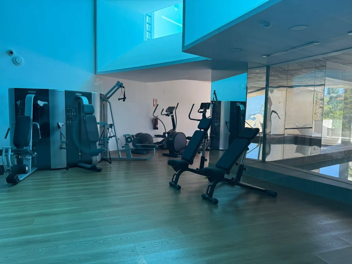 57e1f825-9b10-4e8f-bd79-72fe7d9c700c