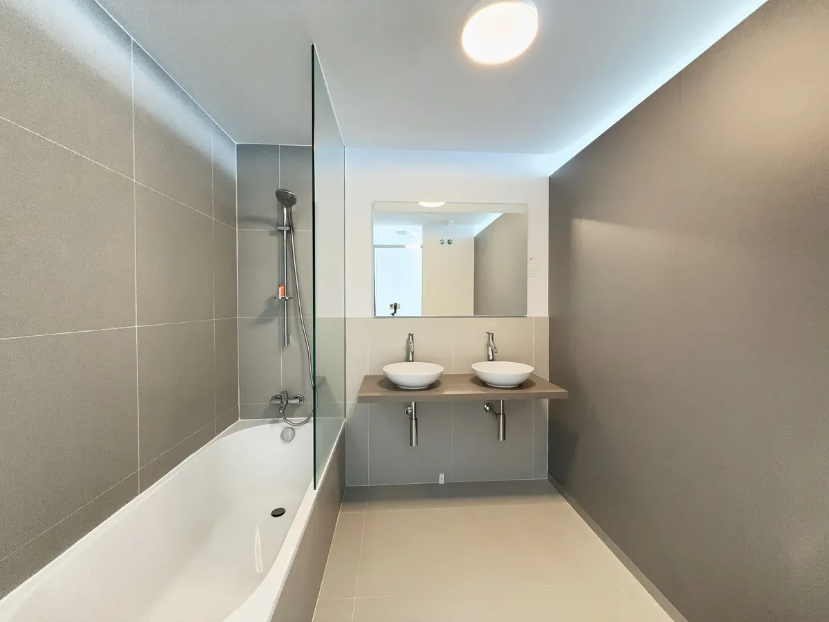 6de4c0ac-92fd-47ba-aaaa-41f7f82aef7f