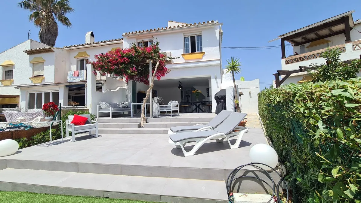 26c6fca3-0312-49ec-b84d-b34cc3e9d46f