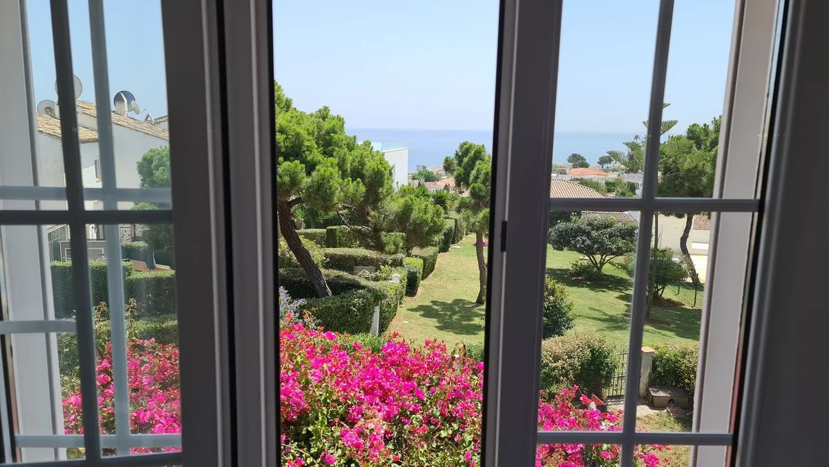 292f3ebe-9b55-4cef-b5ff-ea4a6185002c