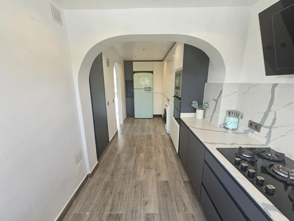 5922f538-d1ff-4db7-baf7-8c3ed860f800