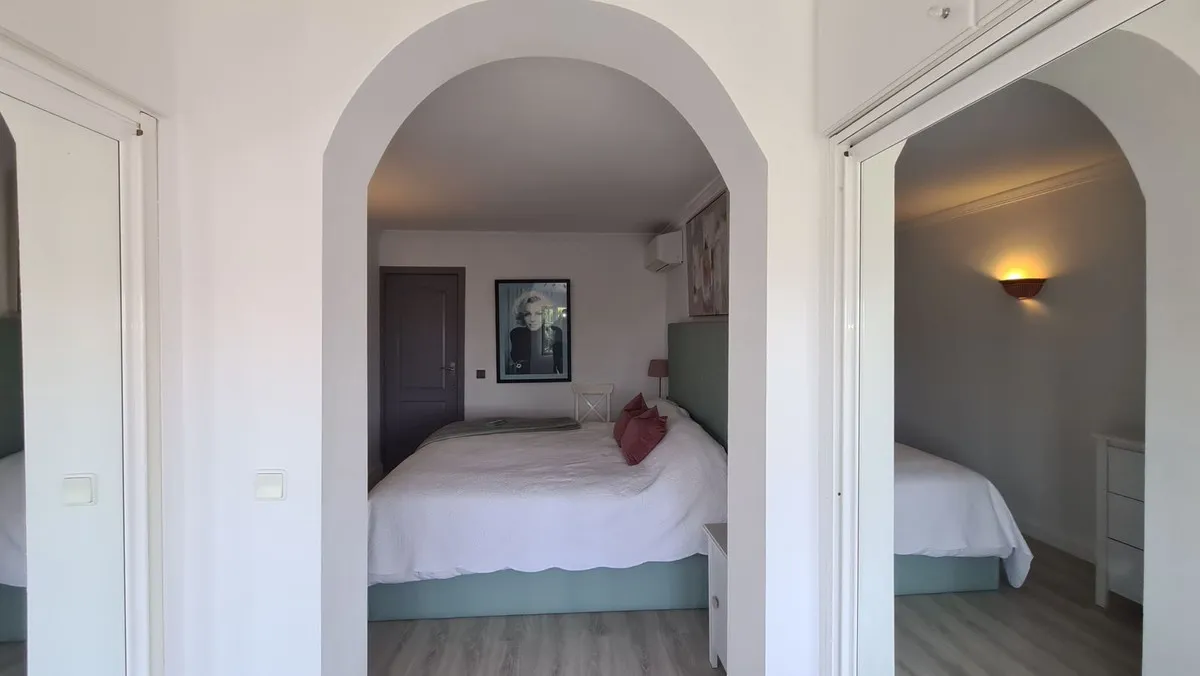 65d82628-516d-4451-b9f1-5e309e95af61