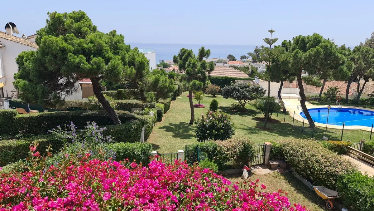 7364af19-7294-4f09-8a28-7a61c655db0f