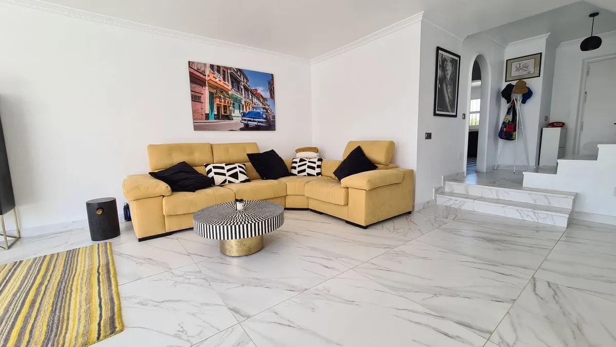 b9a56146-85d3-48ef-8772-33a89b0b84cb