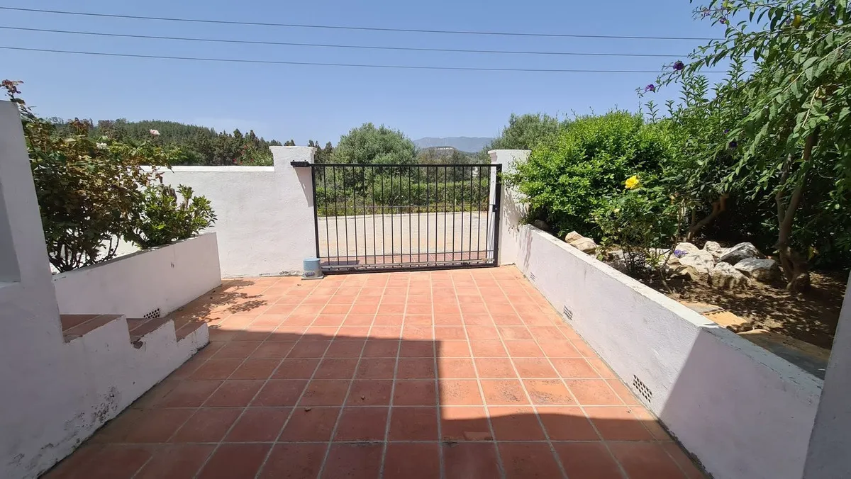 c2e7a1c4-8dce-4fb1-9eee-81ef1b454d39