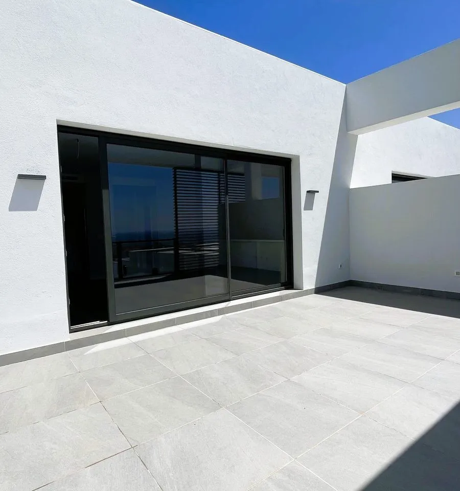 b1dd9d66-ec5d-4b9c-8340-022bbbc54ea6