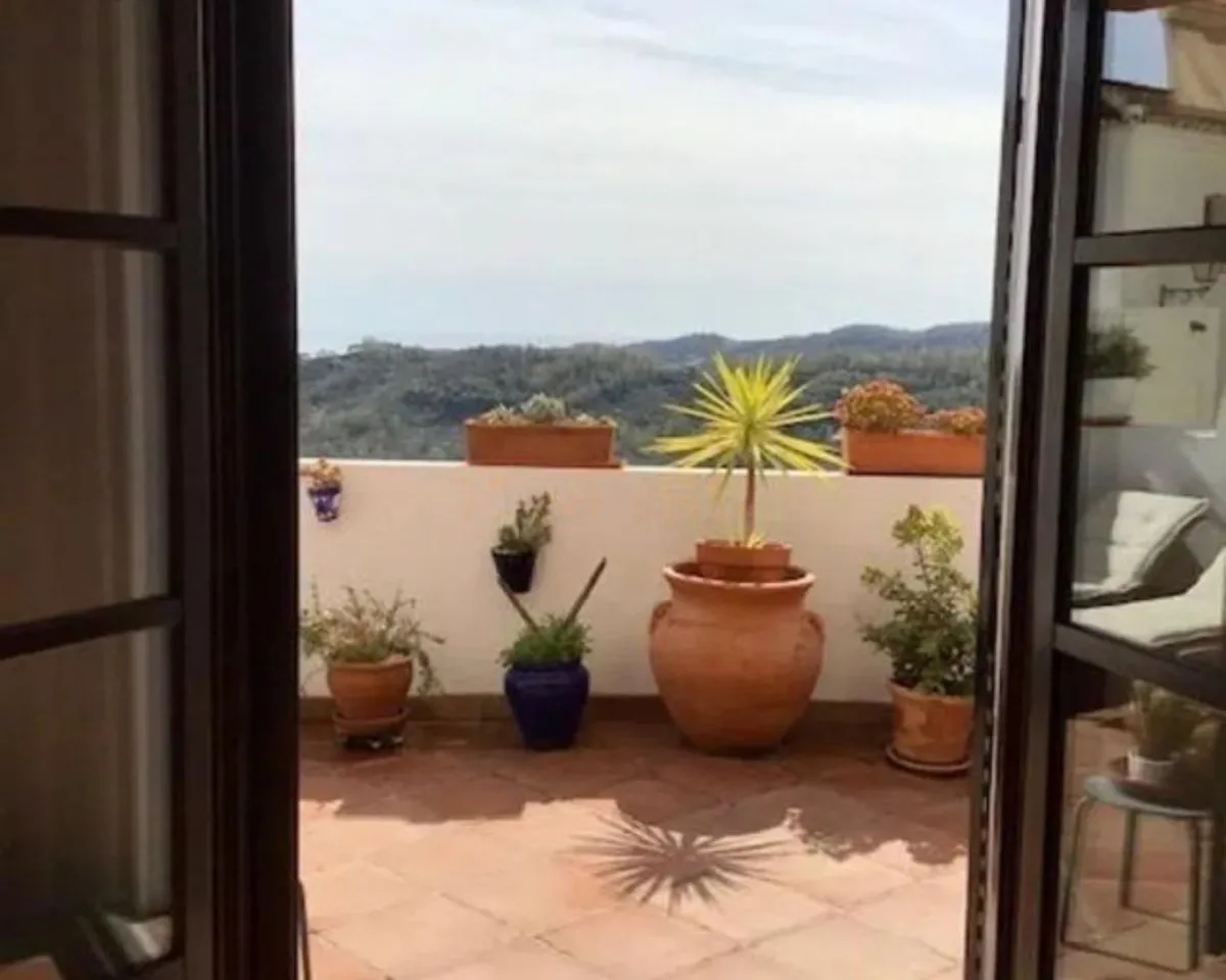 7b4b2823-4a27-45e2-94b2-09dad5119cb5