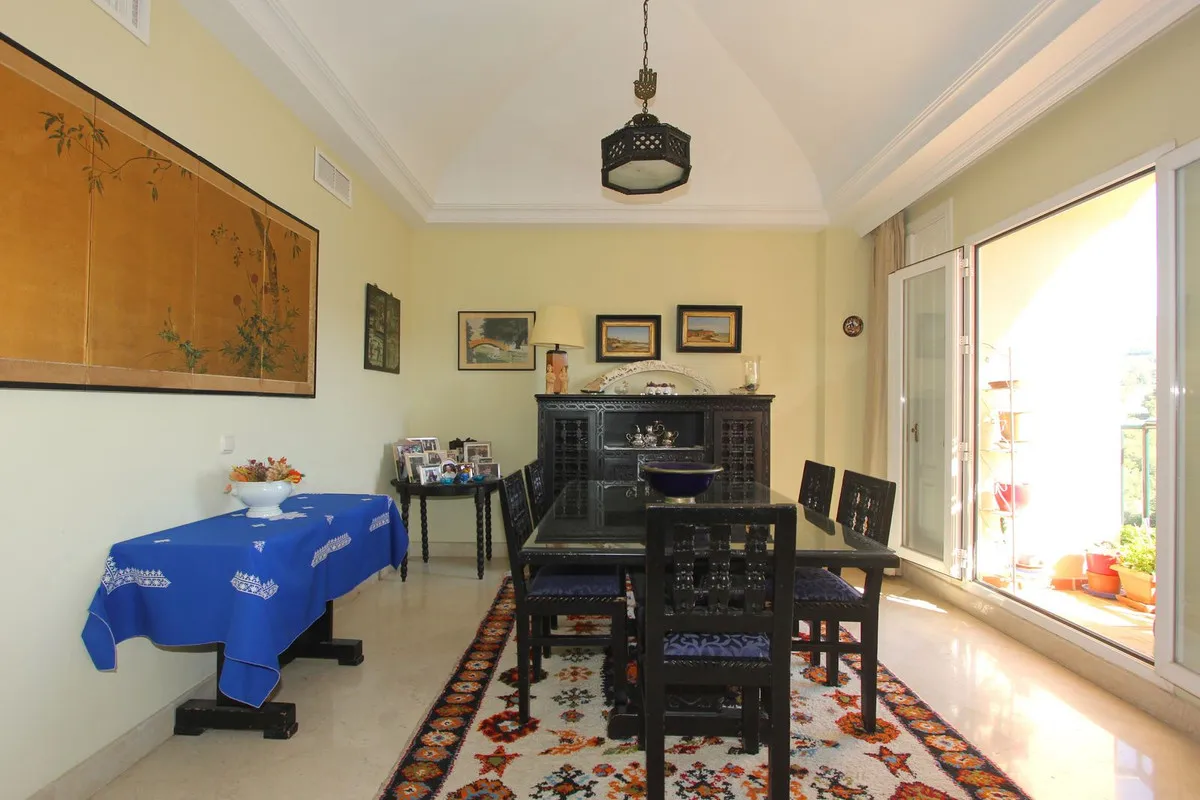 2393f1d8-34ae-4af7-b8c2-915ba71fcc66