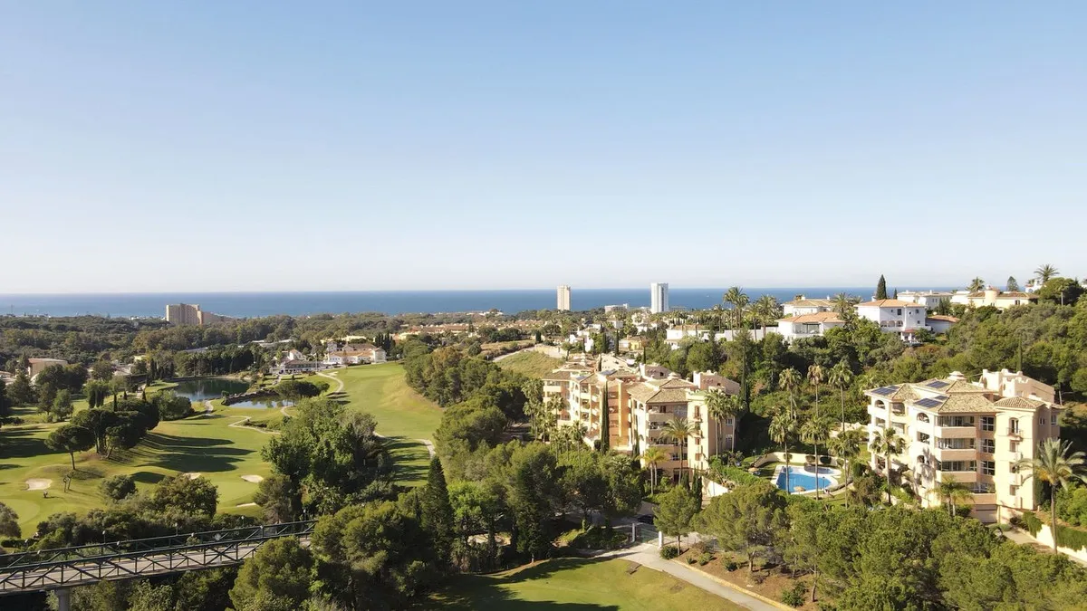 2f20b941-25de-4c94-a5ff-1b4dfb130de5