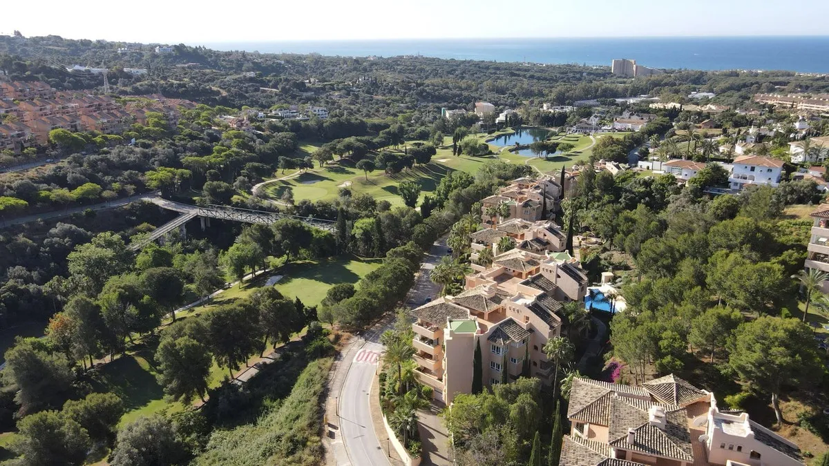 89fd5cbc-f512-4486-ab98-76e01310364b