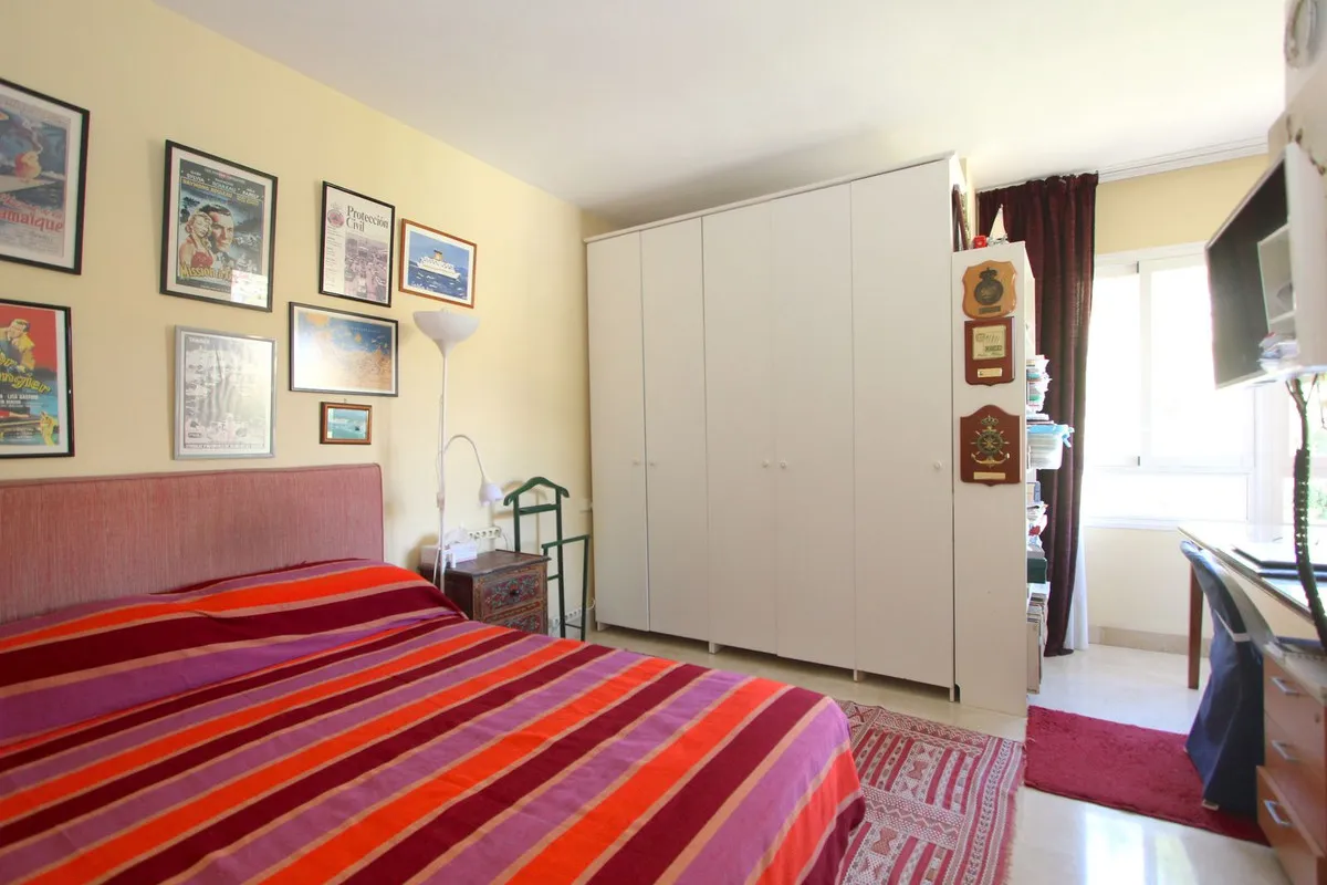 f784eb24-8792-4820-aa3e-be2c7aa22c35