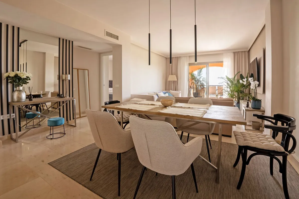 11ed89cc-1880-4572-8178-3886c60cbe22