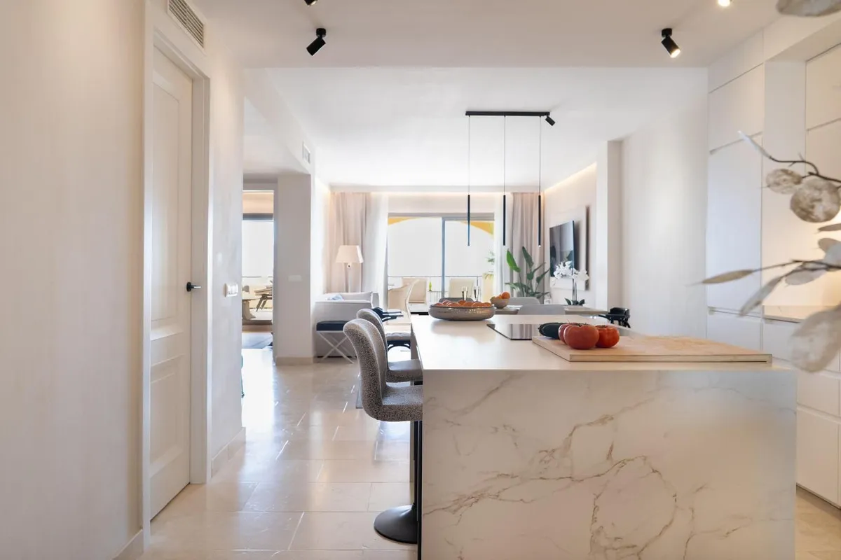 13d0c415-41ee-4947-a02b-c77d5873b74c