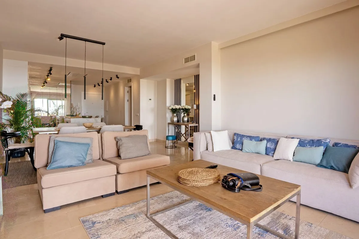 17dac28e-c94c-4e17-b48d-5e17a3a4c2c6