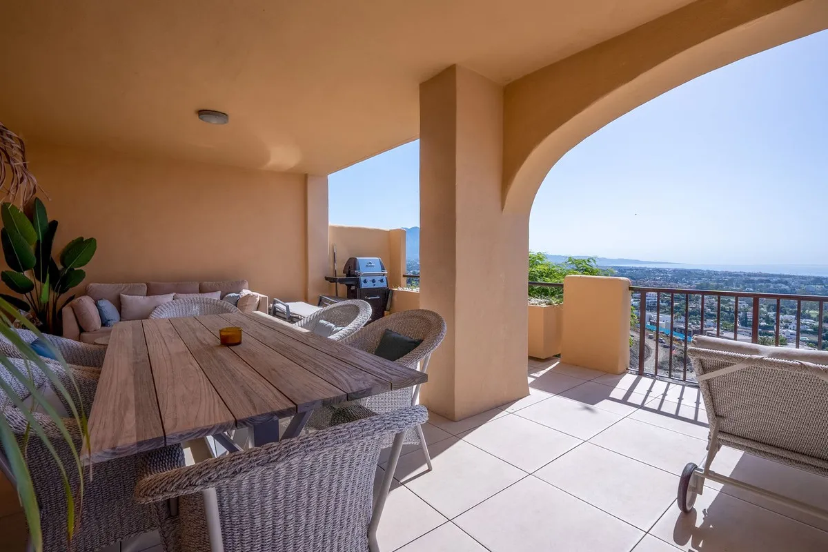 7e978409-3fc7-4bd9-a264-8ed3bf7abead