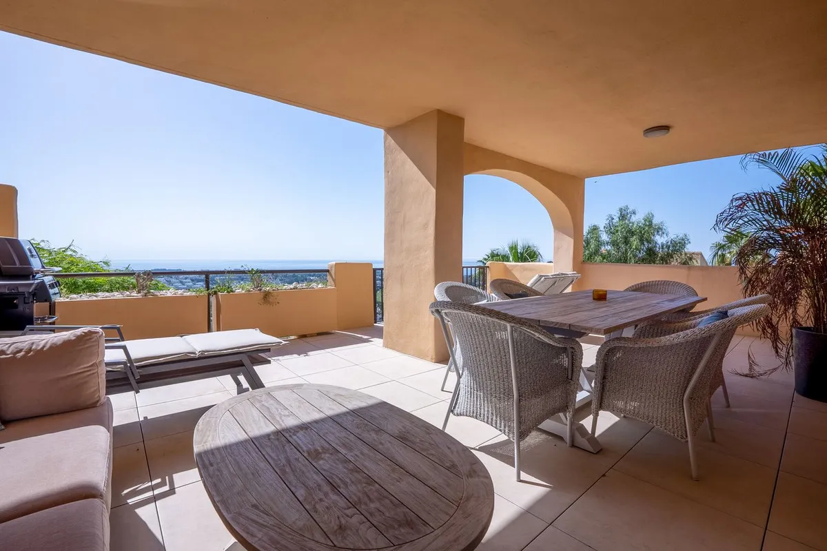 b2416c2a-6385-43e4-9240-6f7e35187848