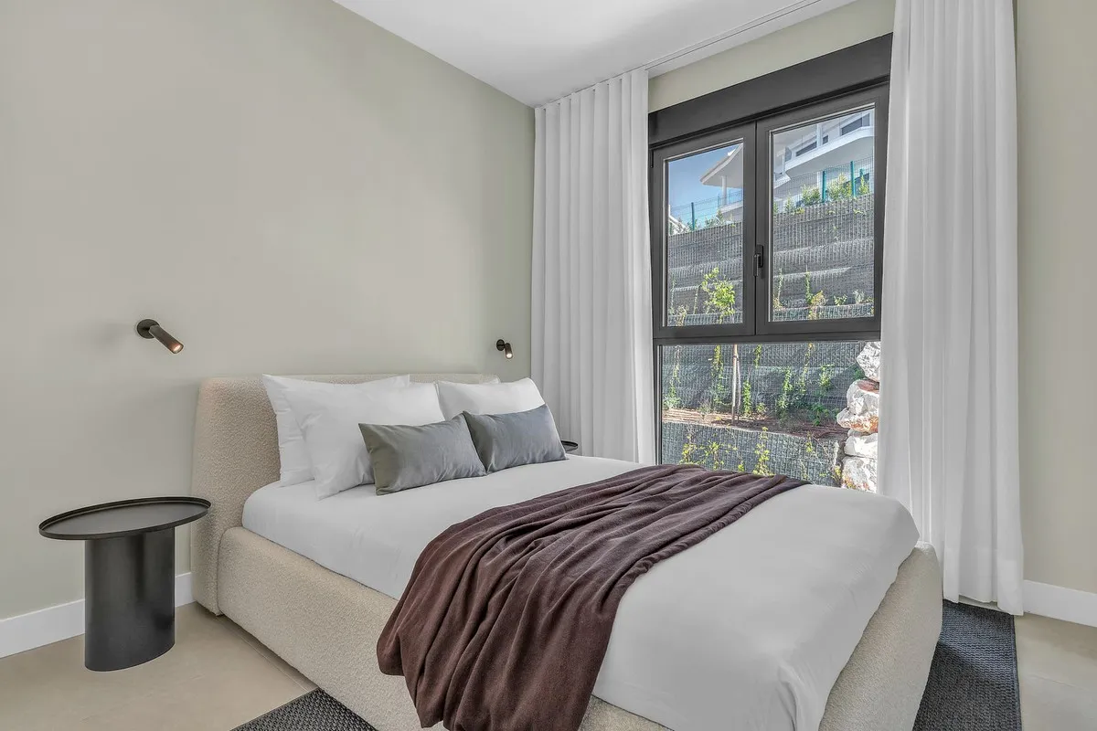 7cf39816-7532-4c5d-85d5-d7467d36a7a6