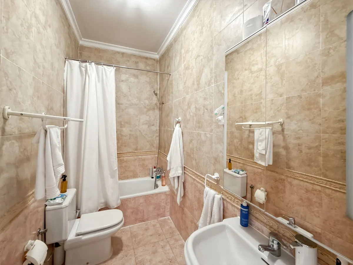 b34594a9-54ac-44a6-8780-72e1473a36d8