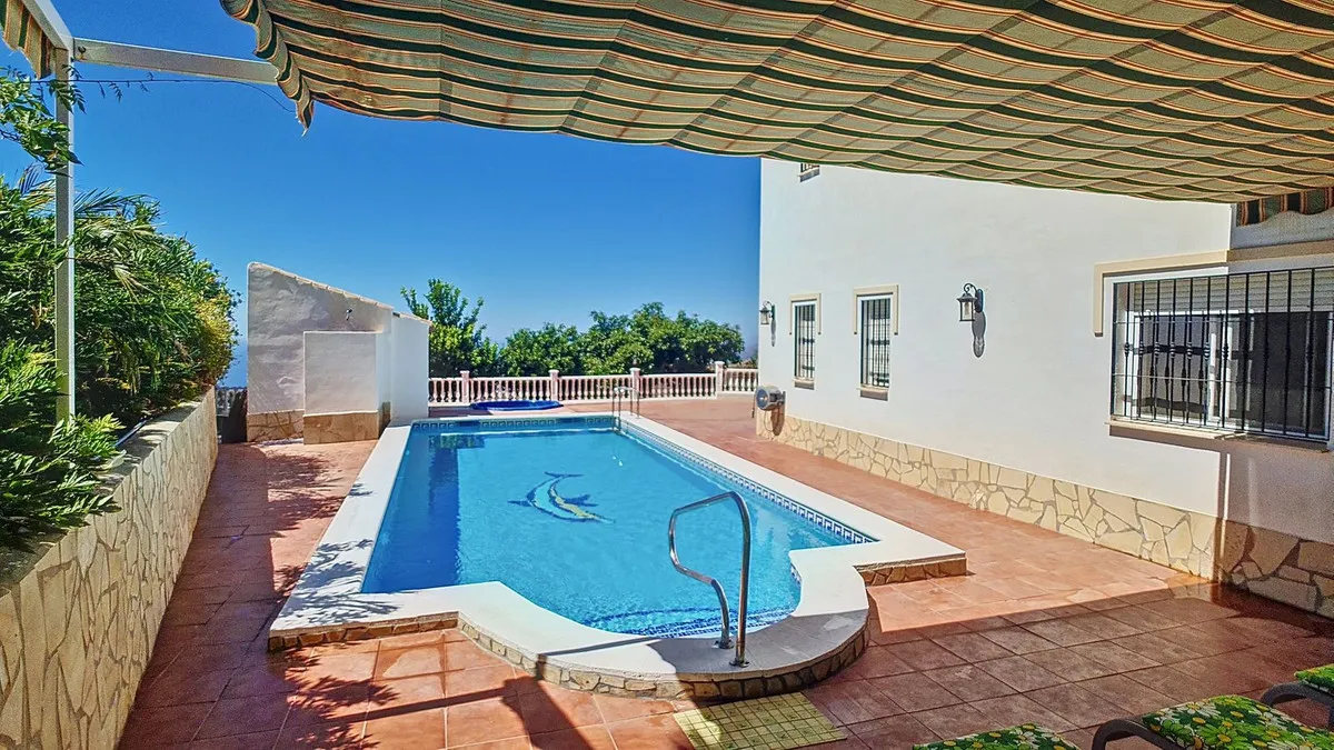 16fcb05b-34a6-4dc4-9744-d1113c9fb9bf