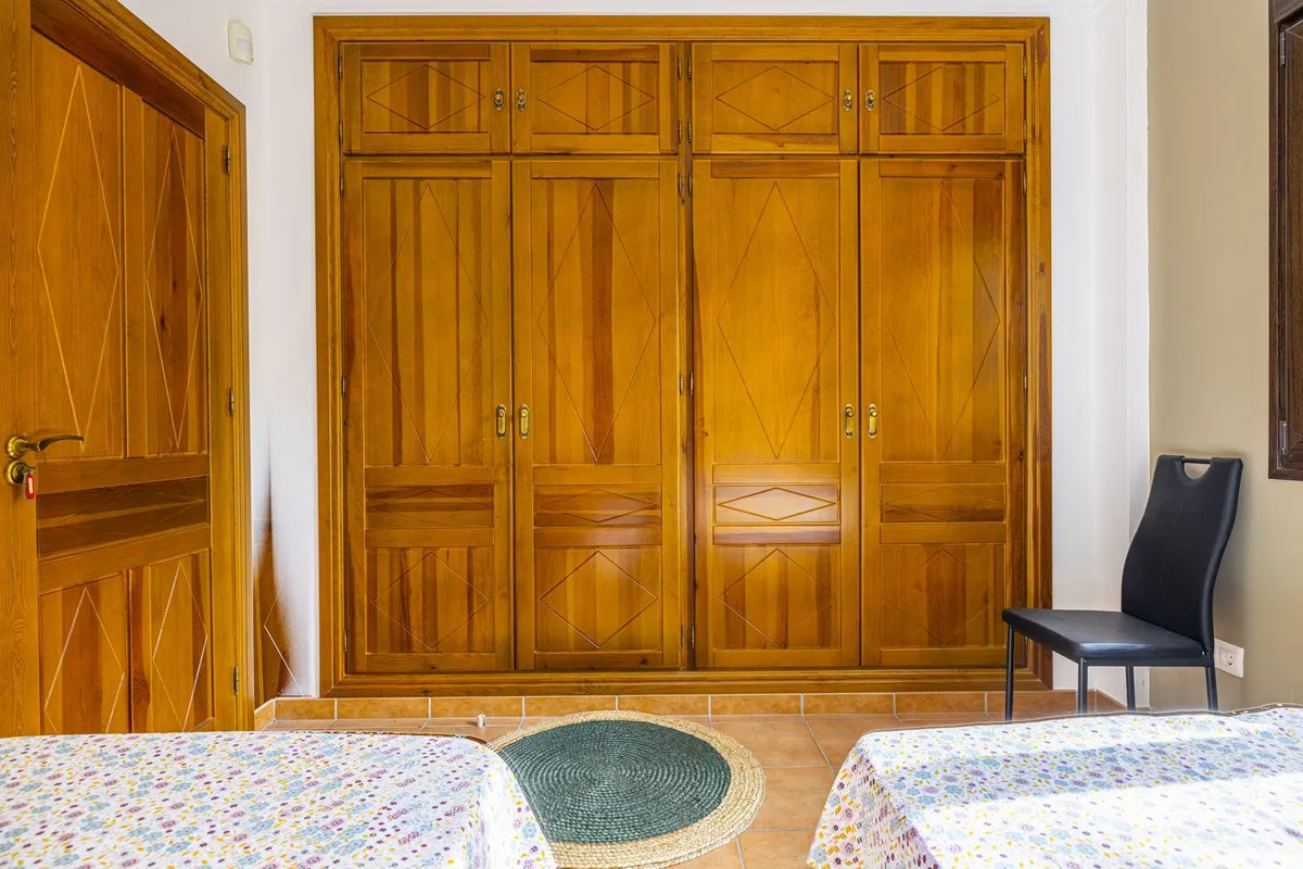 9f892066-f417-47d3-8fe9-81a8bf5d4388